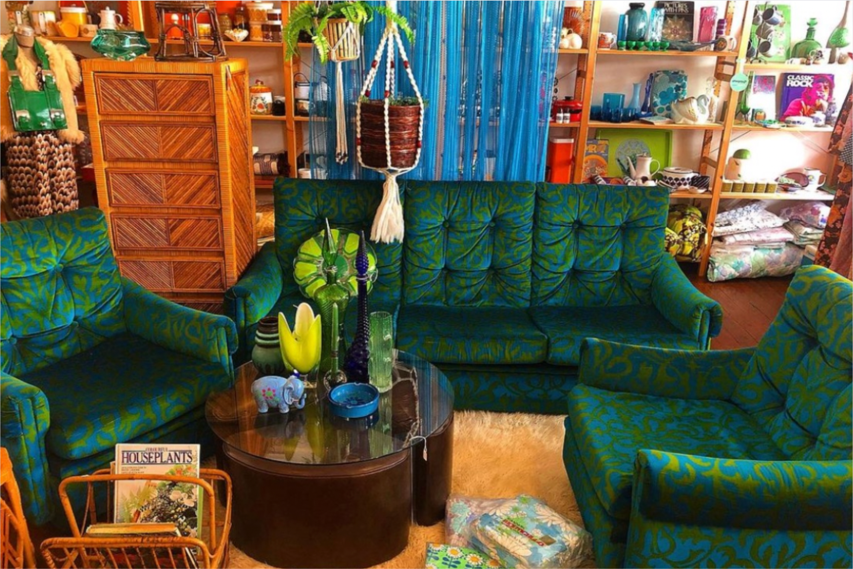 10 of the Best Vintage Shops & Markets