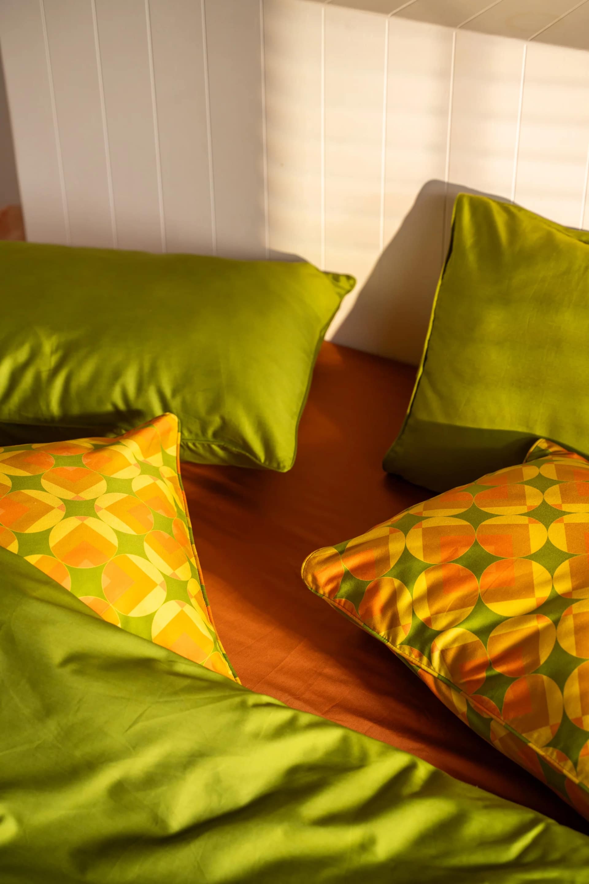 Bobbie Pillowcase Set alternate view
