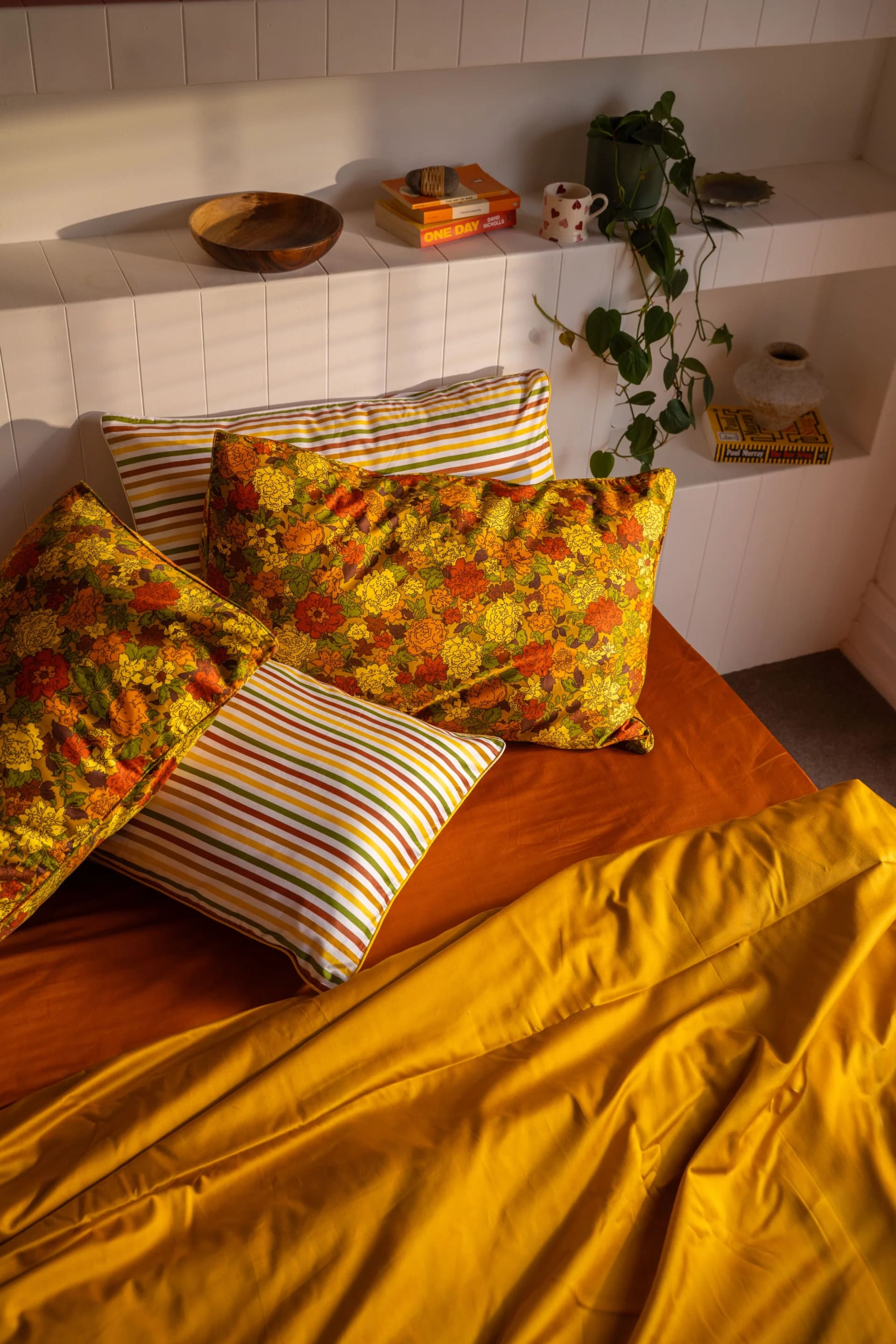 Betty's Carpet Pillowcase Set