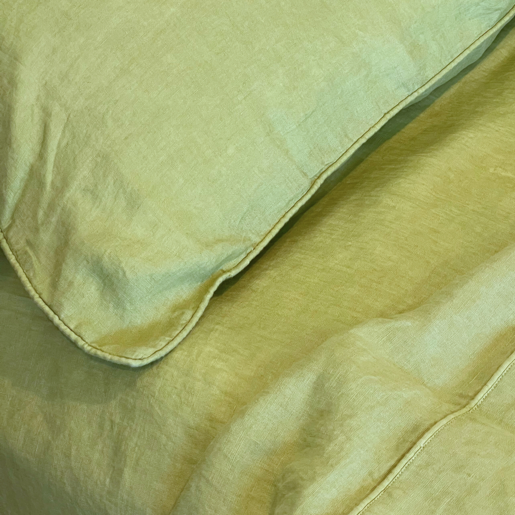 Apple Linen King Quilt Cover